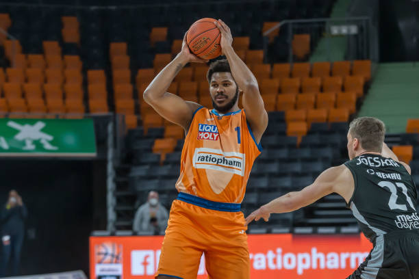 许多知名品 许多知名品